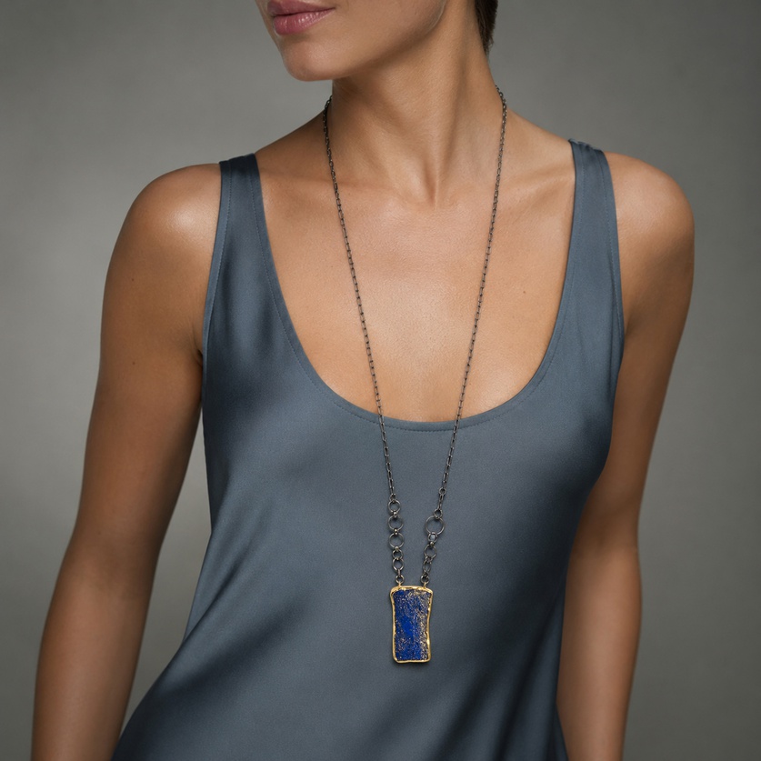 Magnificent Necklace in Silver & Gold with Lapis Lazuli