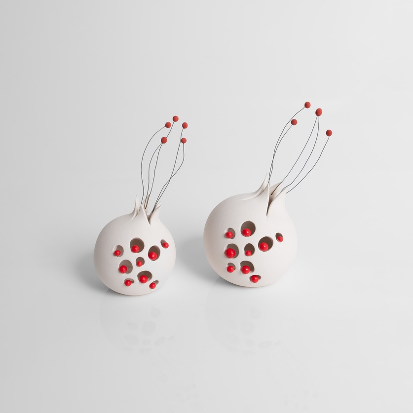White pomegranate with red beads (small size)