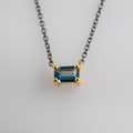 Όμορφο κολιέ σε χρυσό με μπλε topaz