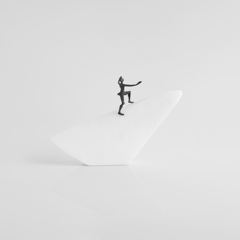 Small Sculpture "Balancing Human"