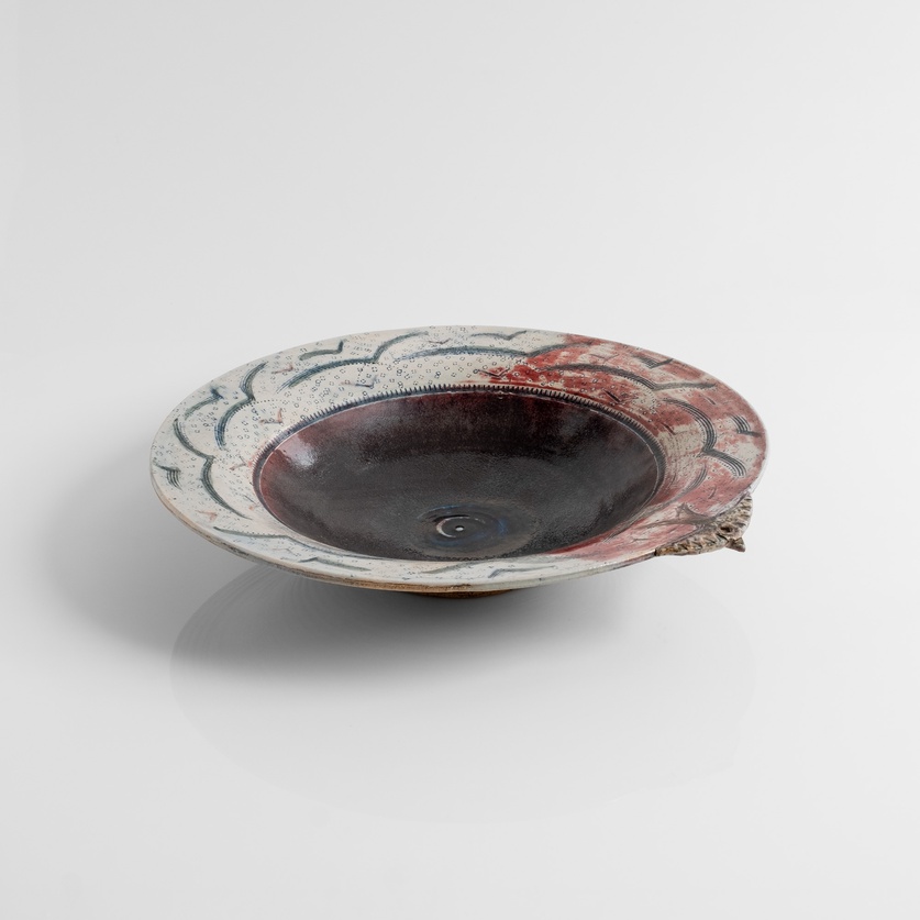 Bordeaux ceramic platter with a little bird